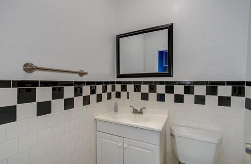 Central Oklahoma City House | 2 Bedroom Suite Near Plaza District Bricktown
