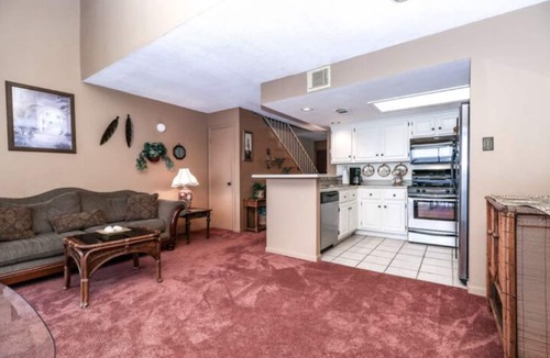 Seven Coves Condo | 2 Bedroom with Private Waterfront Balcony