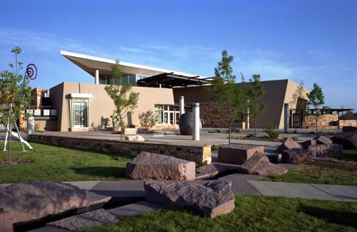 Albuquerque Hotel | 2 Cozy Rooms with Indoor Pool & Free Parking – Near Zoo, Museums & UNM Campus