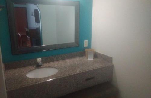 Livingston Apartment | 2 Double Beds Hotel Studio 125