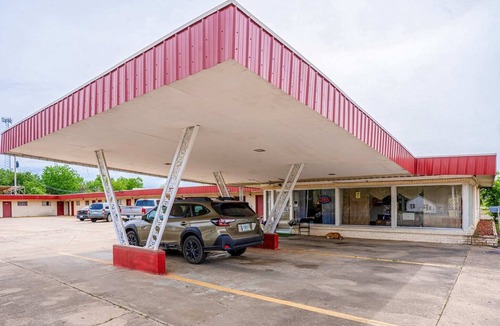 Booneville Apartment | 2 Full Bed|Smk|Booneville, AR