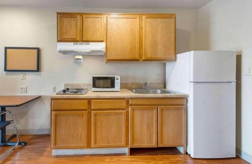 Norman Apartment | 2 Full Beds | Non-Smoking, Kitchen