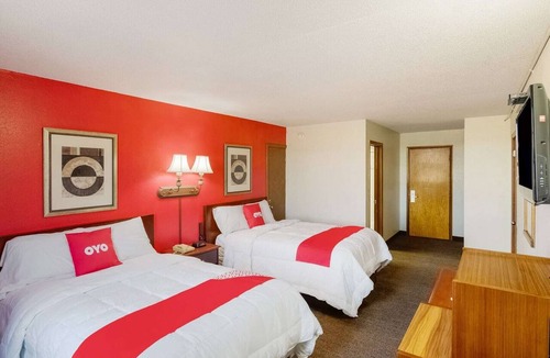 Morton Apartment | 2 Full Beds | Non-Smoking