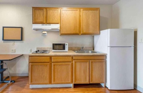 Norman Apartment | 2 Full Beds | Smoking, Kitchen