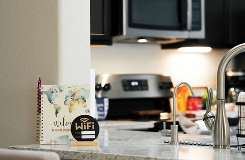 Heritage House | 2 Homes Sleeps 14 Near SeaWorld Family and Group Getaway.