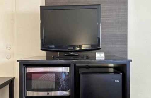 San Antonio Apartment | 2 King Bed Non Smoking | Antonio Lackland