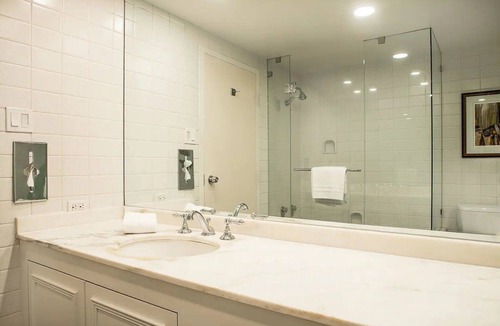 Cheyenne Hotel | 2 King | Little America | High Plains Oasis, Poolside + Golf Lifestyle | 2 Units