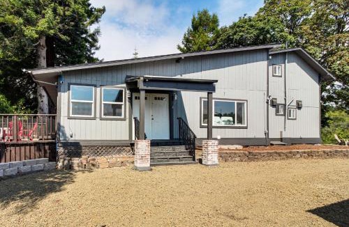 Coos Bay House | 2 Mi to Downtown Coos Bay: Home w/Deck, Fire Pits
