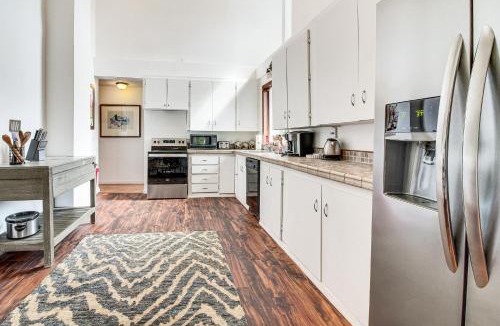 Coos Bay House | 2 Mi to Downtown Coos Bay: Home w/Deck, Fire Pits