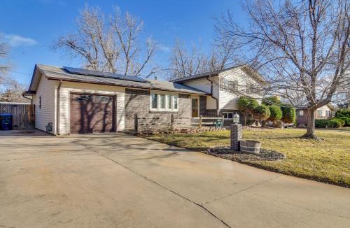 Northwest Arvada House | 2 Mi to Olde Town! Pet-Friendly Haven w/Sunroom