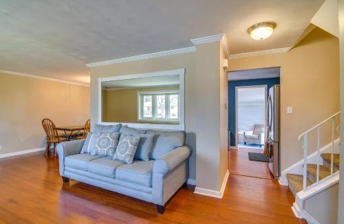 Northwest Arvada House | 2 Mi to Olde Town! Pet-Friendly Haven w/Sunroom