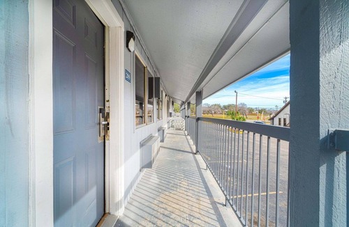 Three Rivers Apartment | 2 Queen Bed Non Smoking