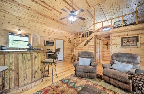 Sabinal House | 2 Rustic Cabins w/Porches on Remote Ranch!