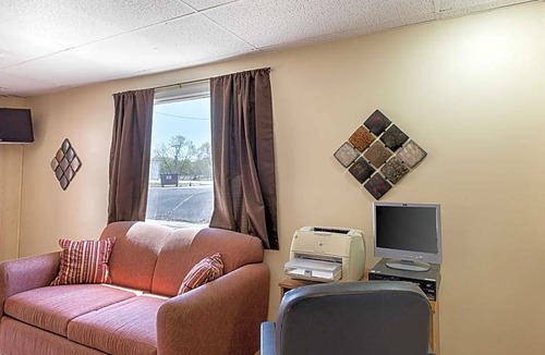 Beatrice Hotel | 2-Star Hotel ∙ Americas Best Value Inn Beatrice