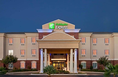 San Angelo Hotel | 2-Star Hotel ∙ Holiday Inn Express San Angelo, an IHG Hotel