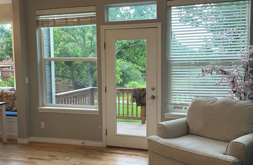 Lafayette House | 2-Story, 3 bed, 2.5 bath, Patio, Yard, Fireplace