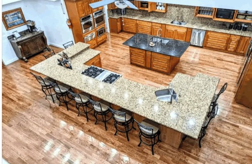 Biloxi House | 2 Stunning Riverfront Homes - Pools, Hot Tubs & So much more! – Sleep up to 45!