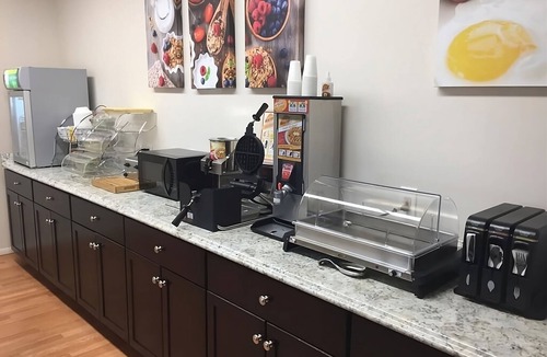 St. Michaels Hotel | 2 units | 2 Double Beds near Window Rock Park 4.8mi | Sauna & Free Breakfast