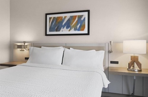 Albuquerque Hotel | 2 Units | King Suite + Sofa bed | Enjoy the Indoor Pool, Gym & Breakfast