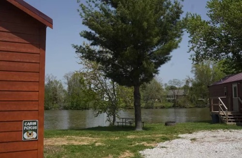 Pittsfield Cabin | 2 Units | Pine Lakes Retreat | Close to Lake, Pool & Family Attractions