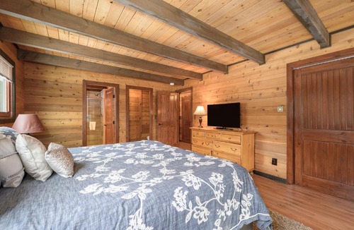 Granby House | 273 Fallen Rock