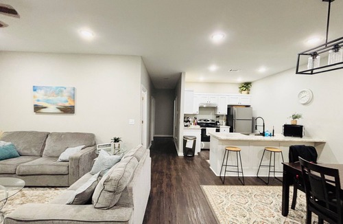 Elliott Condo | 2BD/2BA condo fully stocked, with wifi & bunk bed!