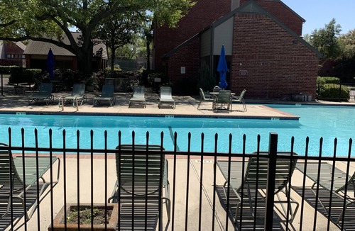 Astrodome House | 2BDR MED CTR, NRG, Downtown, Galleria Town Home