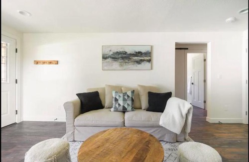 Northgate House | 2BR 2BA Northgate, Seattle Location with Patio, BBQ, and Backyard