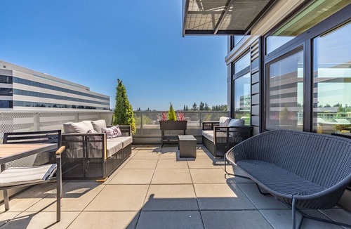 West Bellevue Apartment | 2BR | Gym, Lounge | Bellevue | Sophari Downtown C
