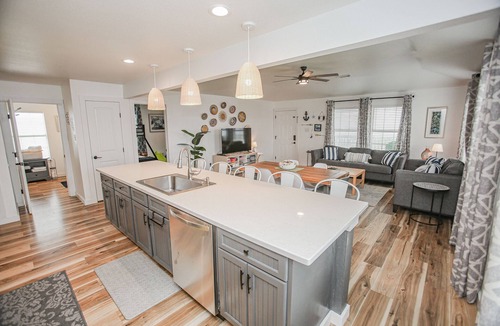 Freeport House | 2nd Row Beach House just steps to the sand! EV charger!