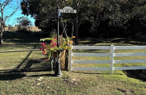 Round Top House | 3 bed, 3 bath ranch house in Round Top, TX main square with large porch & views.