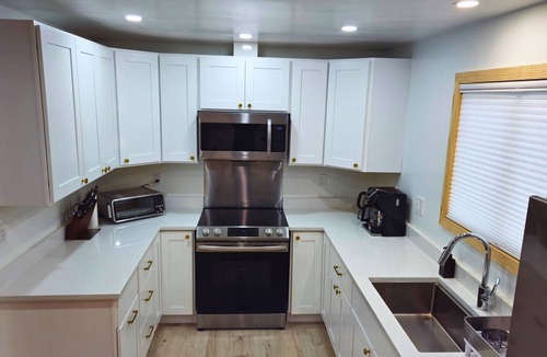 Broomfield House | 3 Bed Minimalist House, New Interior-Furniture, Office, Patio