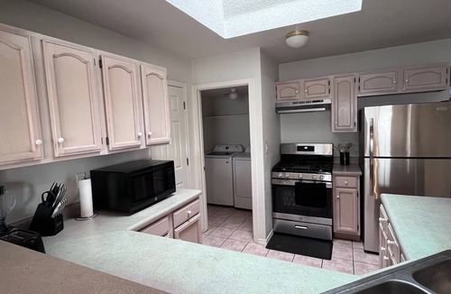 Sun Ridge South House | 3-bedroom house, great location. Shopping and dining nearby