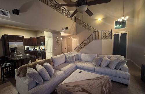 Biggs Field House | 3-bedroom house in charming El Paso with AC, fitness room, WiFi, Gated community