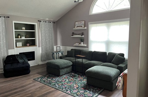 Lawrence House | 3-bedroom house in gorgeous Lawrence with easy access to K-10 and I-70