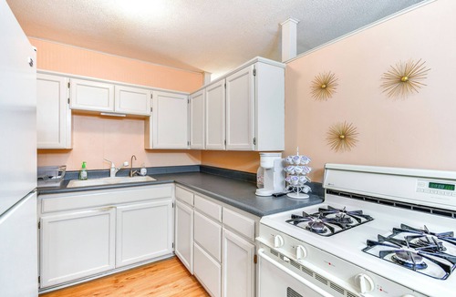 Amarillo House | 3 Mi to Dtwn: Amarillo Family Home