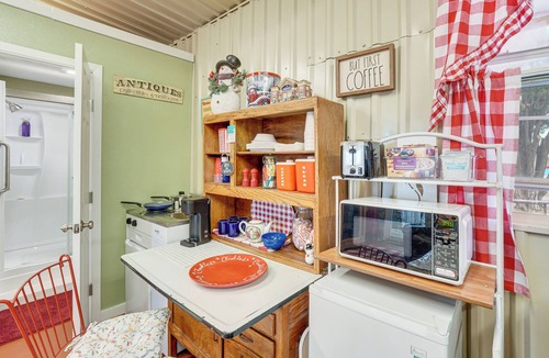 Wichita Falls Cottage | 3 Mi to Dtwn: Wichita Falls Gem w/Private Sauna!