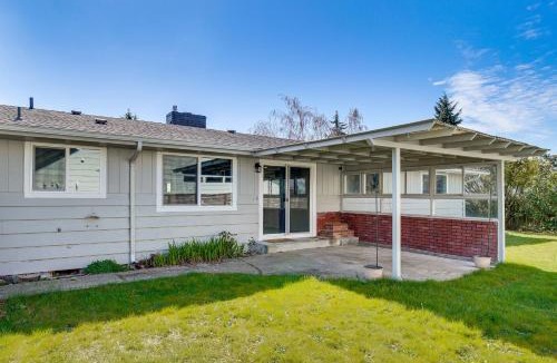 West End House | 3 Mi to Point Defiance Park: Family Home w/Yard!