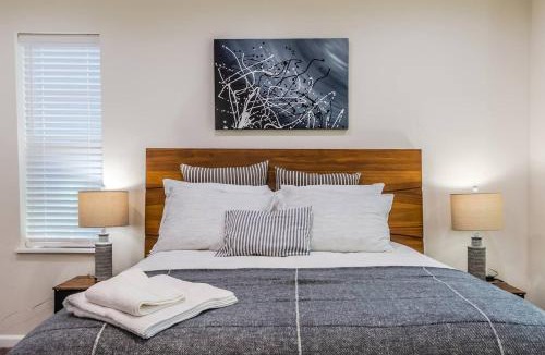 South Dallas - Fair Park House | 3B2B near downtown & Fair park FIFA, workspace each room