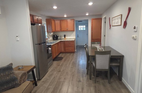 Emmett House | 3bed house in soothing Emmett with AC and heading in each room control separate