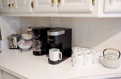 Amarillo House | 3BR Sleep 8 Amarillo Family Home, Hosp + Data Ctr