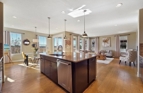 The Pinery House | 4,000 sqft. Pet-friendly ideal for families, consultants, relocation, insurance