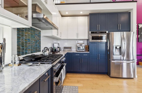 Columbia City House | 4-Bd w/AC, Walk to Light Rail, Yard, VIEW Dog OK!