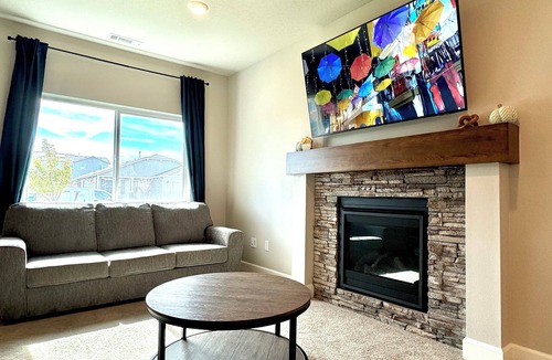 Umatilla House | 4-bedroom house in charming Umatilla with WiFi and AC