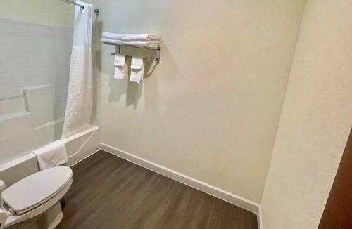 Cuero House | 4 Double Queen at FairBridge Inn & Suites Cuero, Free Parking!