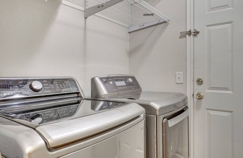 Norman Apartment | 4 Mi to Gaylord Family Stadium: Norman Home