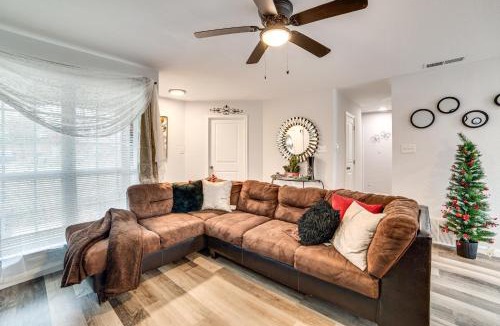 Cedar Hill House | 4 Mi to Joe Pool Lake! Cedar Hill Family Haven