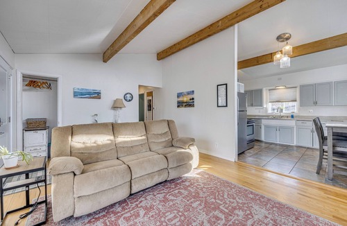 Pueblo House | 4 Mi to Riverwalk & CSU Pueblo! Home w/Sunroom