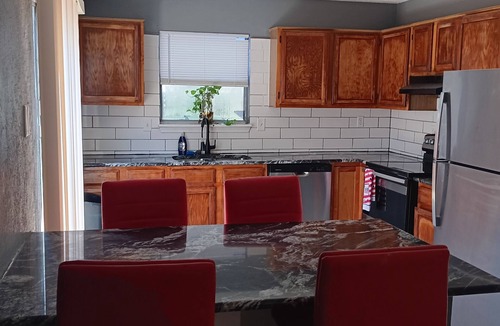 Pleasant Grove House | 4BR/3BT Spacious Family Retreat,Quick Access to Downtown perfect for Group Stays