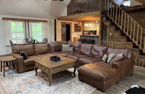 Cloudcroft House | 5 Arrows Cabin, quiet and quaint, backs up to the Nat'l forest!